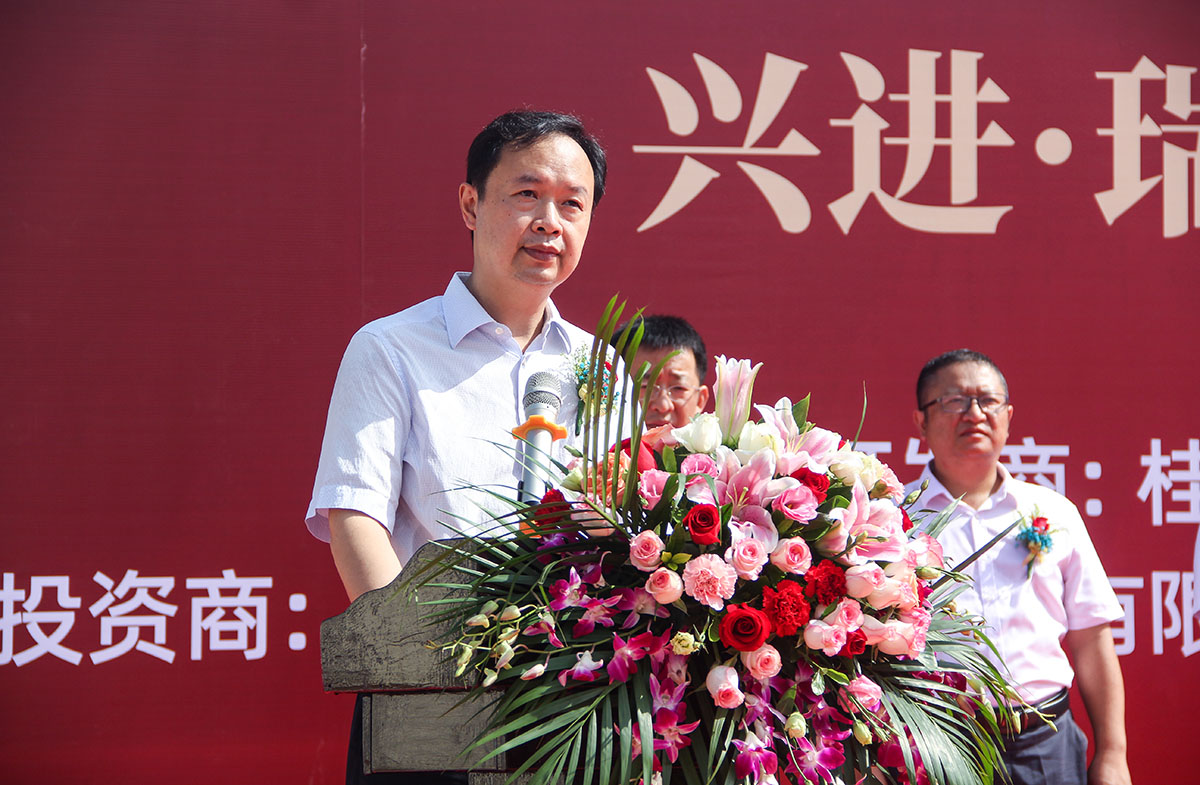 �ذ����������ǲ���һ���������������ǲ�����԰����ٹ���������ڨ��ʽ����ʢ��